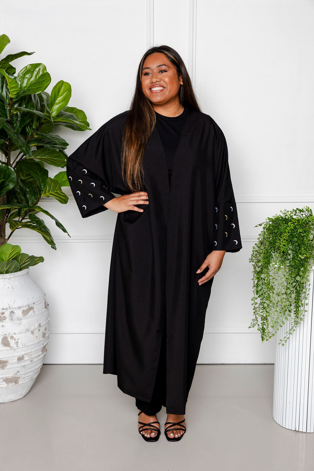 Cresent Abaya - Black