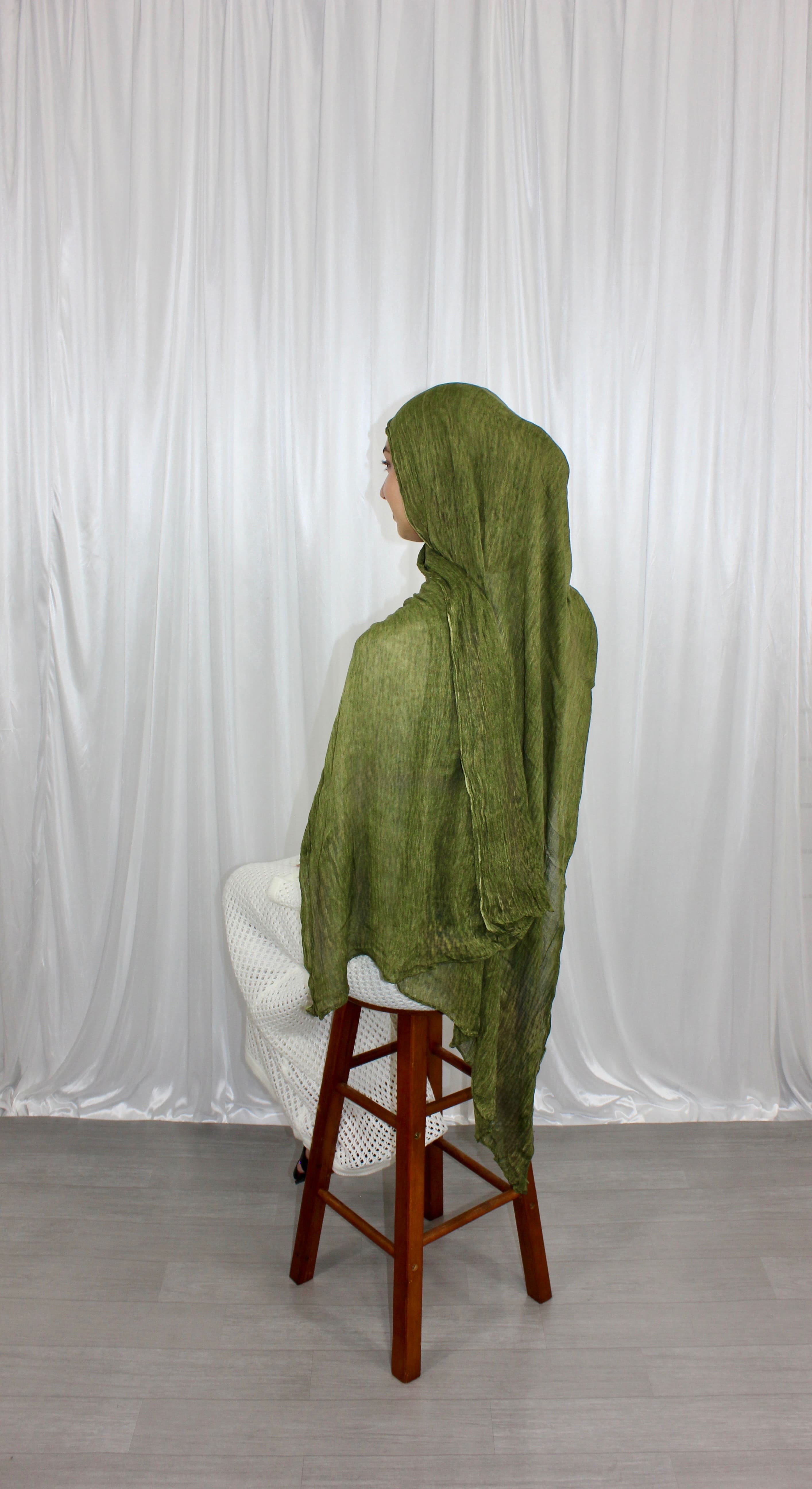 Dark Green Crinkle Hijab