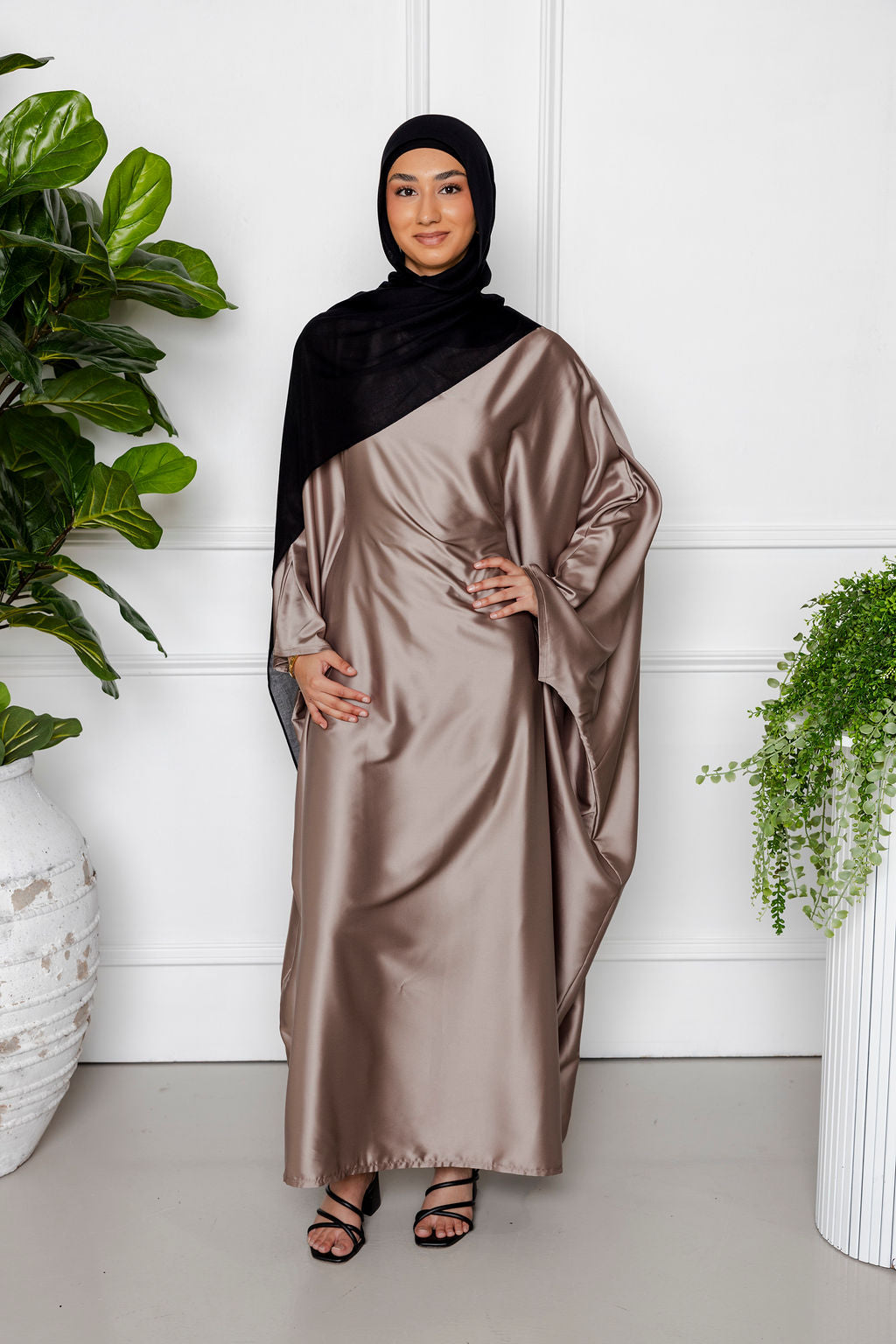 Butterfly Abaya - Brown
